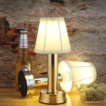 Candeeiro de mesa de elegância retro