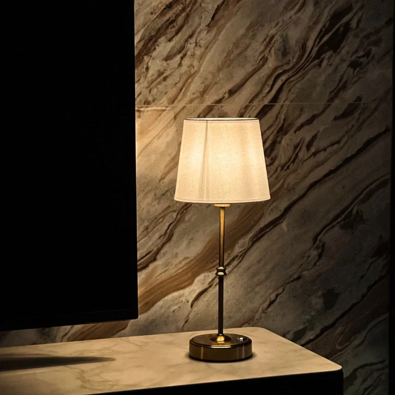 GoldenEase™ Επιτραπέζιο φωτιστικό