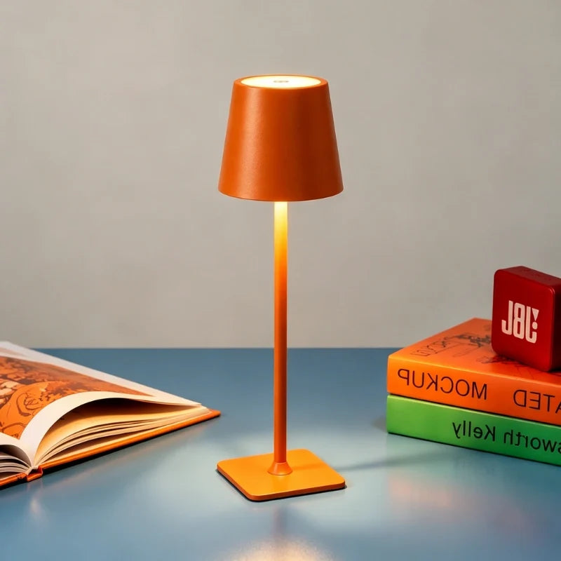 Candeeiro de mesa alto com intensidade regulável