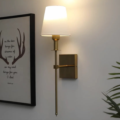 Klasické elegantní nástěnné svítidlo