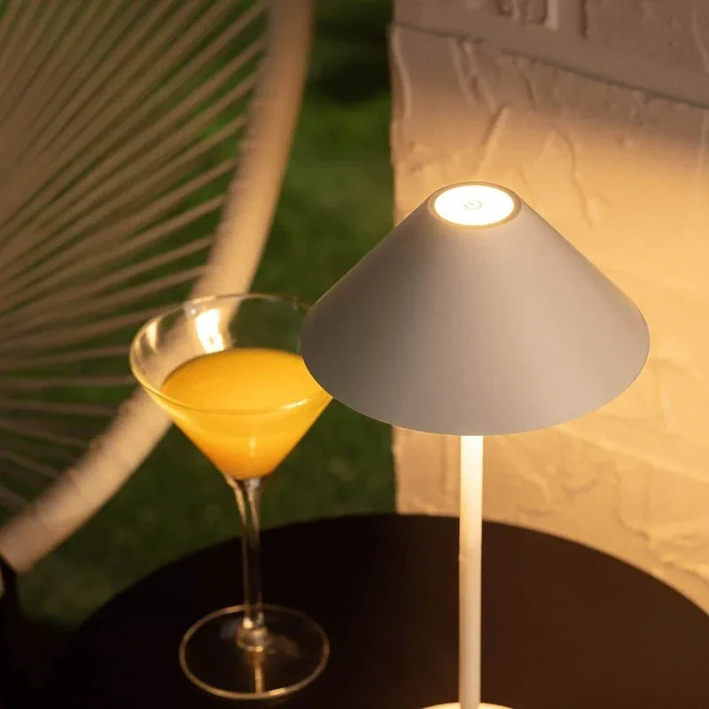 Lampada a cono serenità
