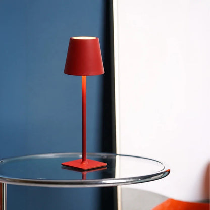 Candeeiro de mesa alto com intensidade regulável
