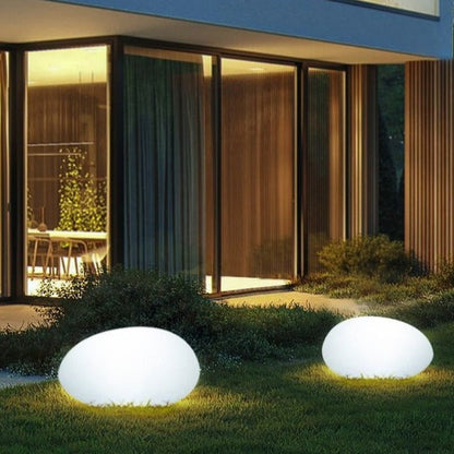 Luz de jardim em forma de seixo